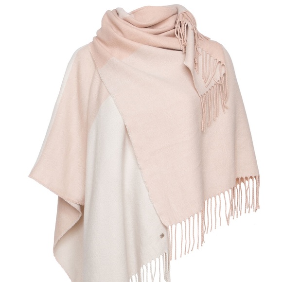 NWT Soia & Kyo Neutrals Pink Scarfigan with Fringe - Picture 3 of 5